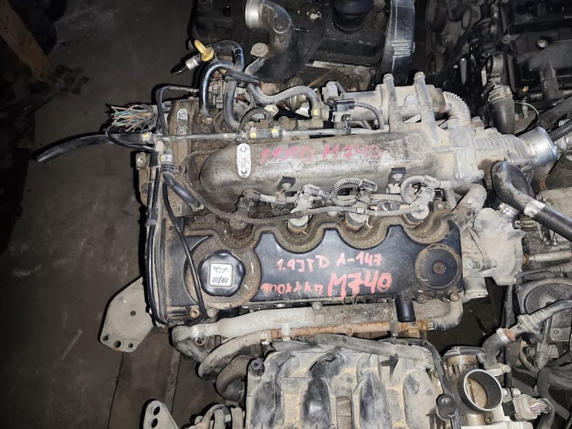 Kompletní motor Alfa Romeo 147 1.9JTD
