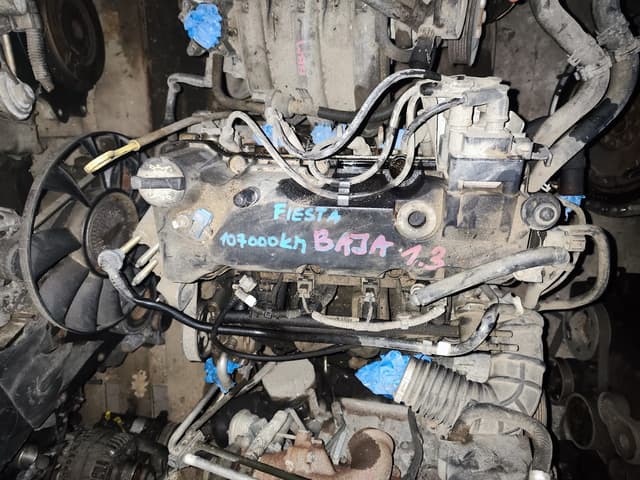 Kompletní motor Ford Fiesta 1.3 8v BAJA